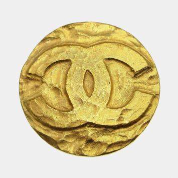 Pre Owned Chanel Medallion Brooch Pin Gold