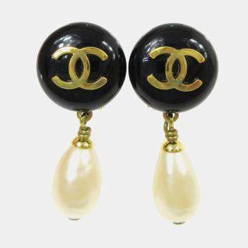 Pre Owned Chanel Artificial Pearl Dangle Earrings Clip-On Black White