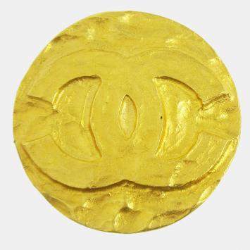Pre Owned Chanel Medallion Brooch Pin Gold