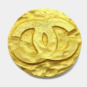 Pre Owned بروش دبوس شانيل ميدالية ذهبية