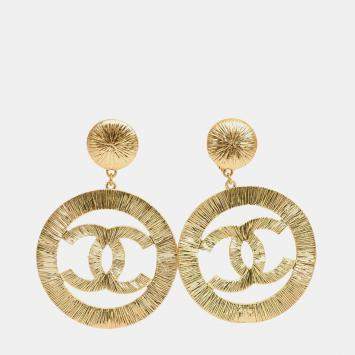 Pre Owned Chanel 1994 Gold Plated CC Dangle 'Sunburst' Clip On Earrings