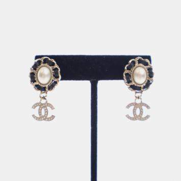 Pre Owned Chanel Pearl Crystal CC Drop Earrings