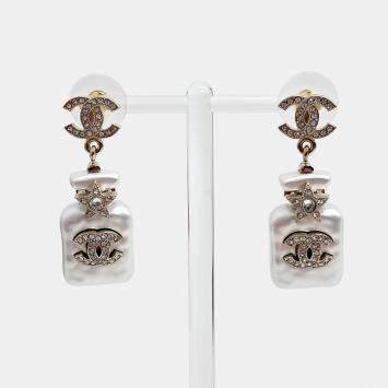 Pre Owned Chanel Gold Tone Metal Earrings