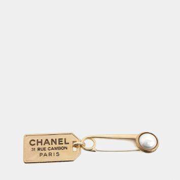 Pre Owned Chanel Gold Brooch