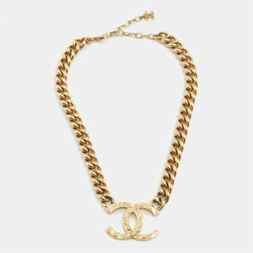مملوكة مسبقًا Chanel CC Curb Gold Tone Chain Choker Necklace