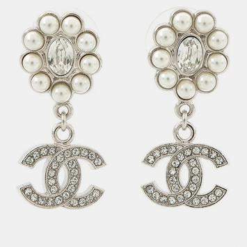 Pre Owned Chanel CC Logo Pearl Earrings Silver Metal Rhinestone Faux Pearl