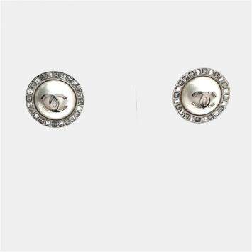 Pre Owned Chanel metal earrings