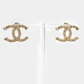 Pre Owned Chanel Logo Gold Tone Earrings
