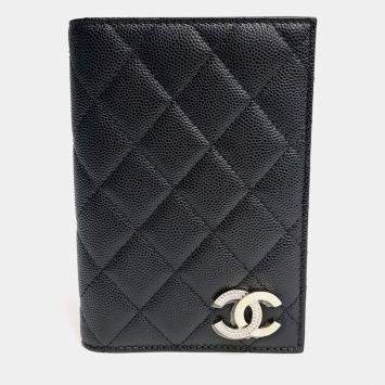 Pre Owned Chanel caviar passport wallet