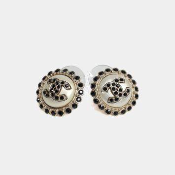 Pre Owned Chanel metal earrings