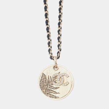 Pre Owned Chanel Cc Logo Rhinestone Round Coin Necklace Champagne Gold Metal Rhinestone