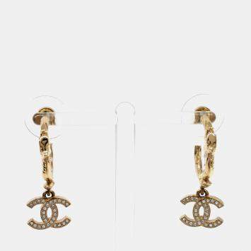 Pre Owned Chanel Gold Tone Earrings