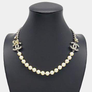 Pre Owned Chanel CC Pearl Chain Necklace