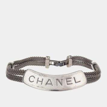 Pre Owned Chanel Vintage 98P Logo Plate Silver -Tone Mesh Women's Bracelet
