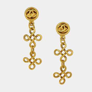 Pre Owned Chanel Vintage 18k Gold Plated Clip -On Drop Earrings