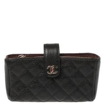 Pre Owned Chanel Black Quilted Caviar Leather CC Phone Holder Clutch