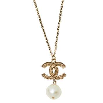 Pre Owned Chanel Pale Gold Tone Baroque CC Faux Pearl Pendant Necklace