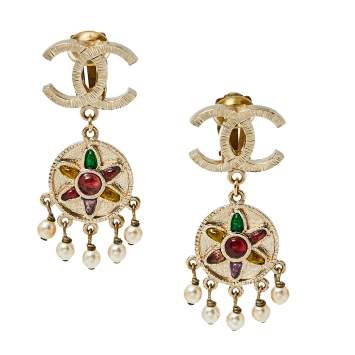 Pre Owned Chanel Pale Gold Tone Floral Gripoix Drop Clip-On Earrings