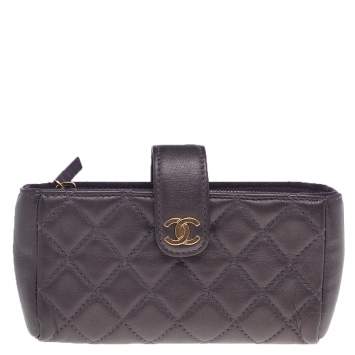 Pre Owned Chanel Purple Quilted Leather CC Phone Pouch