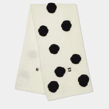 Pre Owned Chanel Monochrome Camellia Applique Turnlock Tube Scarf