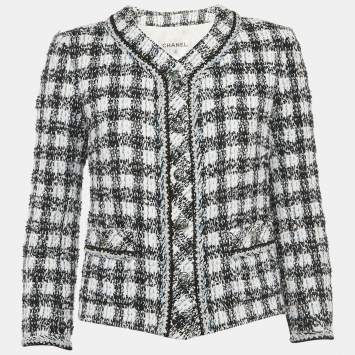 Pre Owned Chanel Black/Blue Tweed Button Detail Jacket S