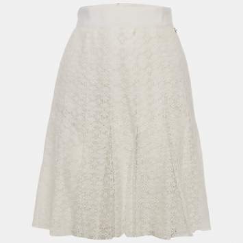 Pre Owned Chanel White Floral Lace Pleated Mini Skirt M
