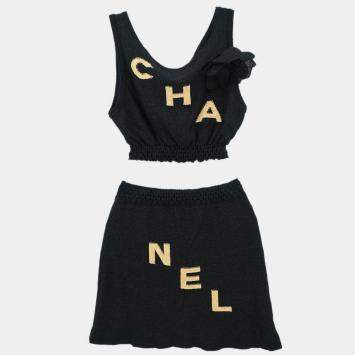 مملوكة مسبقًا Chanel Black Setup Suit Cropped Top Pants Skirt S