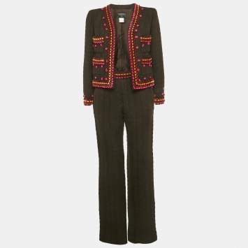 مملوكة مسبقًا طقم جاكيت وبنطلون شانيل فينتدج بني بملمس مغاير أمامي مفتوح مقاس متوسط