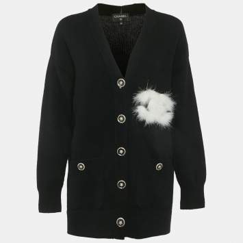 مملوكة مسبقًا Chanel Black CC Feather Trim Cashmere Cardigan S