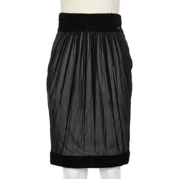 Pre Owned Chanel Black Silk Short Skirt S