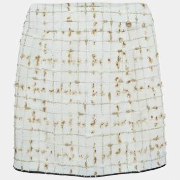 مملوكة مسبقًا Chanel White/Gold Tweed Mini Skirt M