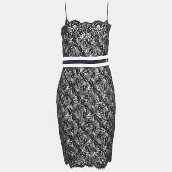 Pre Owned Chanel Black Floral Lace Mini Sleeveless Dress M
