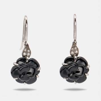 Pre Owned Chanel Camelia Sculpte Onyx Diamond 18k White Gold Earrings