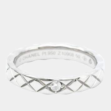 Pre Owned Chanel 18K White Gold Coco Crush Slim Ring EU 50