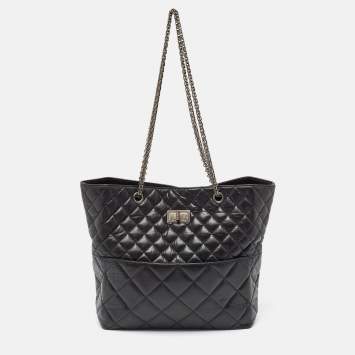 Pre Owned Chanel Black Quilted Aged Leather Reissue East West Tote