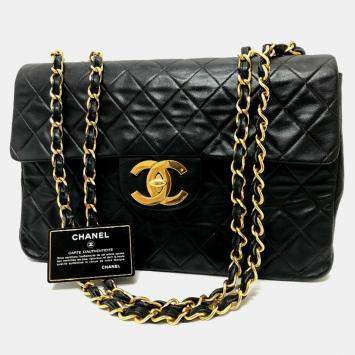 Pre Owned Chanel Black Quilted Lambskin Maxi Jumbo XL Classic Single Flap Bag
