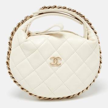 Pre Owned Chanel Off White Quilted Leather Mini Chain Around Hobo
