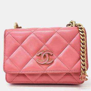 Pre Owned Chanel mini chain shoulder bag