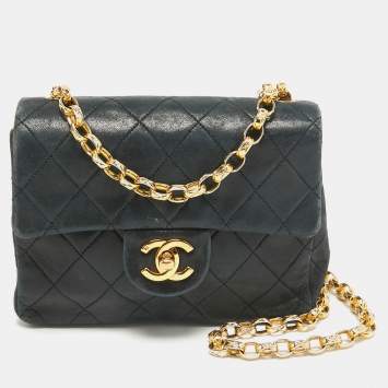 Pre Owned Chanel Black Quilted Leather Vintage Classic Flap Bag