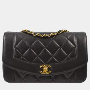 Pre Owned Chanel Black Lambskin Small Diana Shoulder Bag