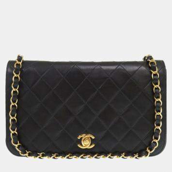 Pre Owned Chanel Black Matelasse Lambskin Gold Chain Shoulder Bag