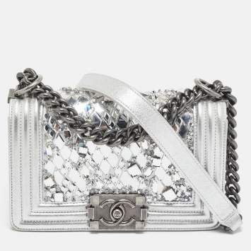 مملوكة مسبقًا Chanel Silver Leather Small Crystals Embellished Boy Flap Bag