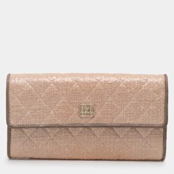Pre Owned Chanel Beige Coated Tweed CC Flap Wallet