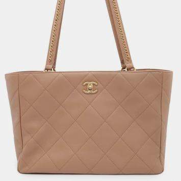 Pre Owned Chanel Beige Lambskin Leather Chain Shoulder Tote Bag