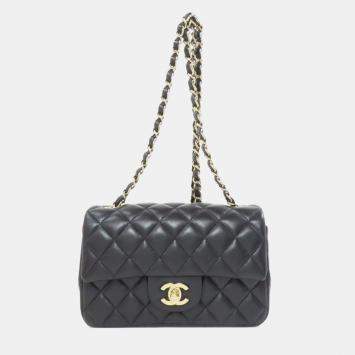 Pre Owned Chanel Black Lambskin Leather Shoulder Bag