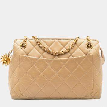 Pre Owned Chanel Beige Quilted Lambskin Sun Charm Chain Crossbody Bag
