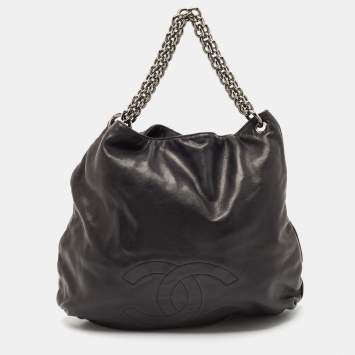 Pre Owned Chanel Black Leather Soft and Chain Hobo 
