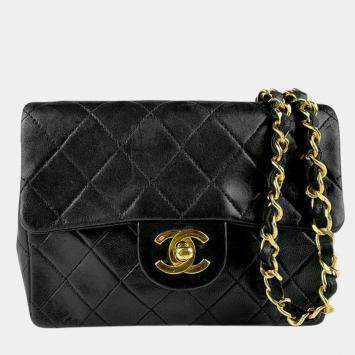 Pre Owned Chanel Black Leather Shoulder Bag