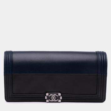 Pre Owned Chanel Bicolor Lambskin Boy Clutch Bag