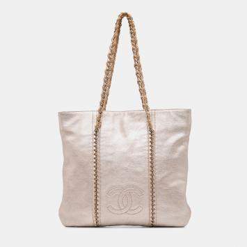 Pre Owned Chanel Gold Metallic Goatskin Luxe Ligne Tote
